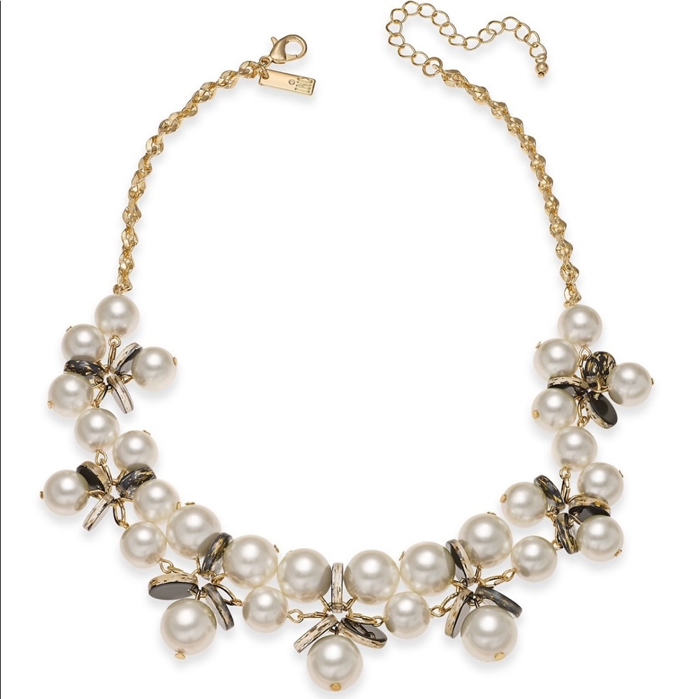 Gold Tone Simulated Pearls & Resin Disk Women’s Necklace Jewelry